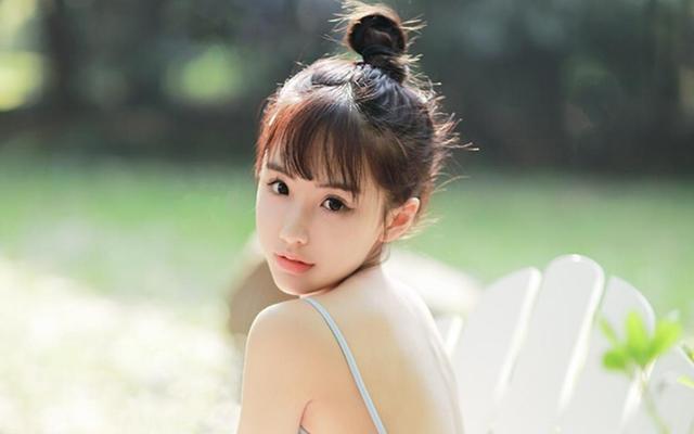 女生发微笑表情什么意思?解码背后的情感与意图