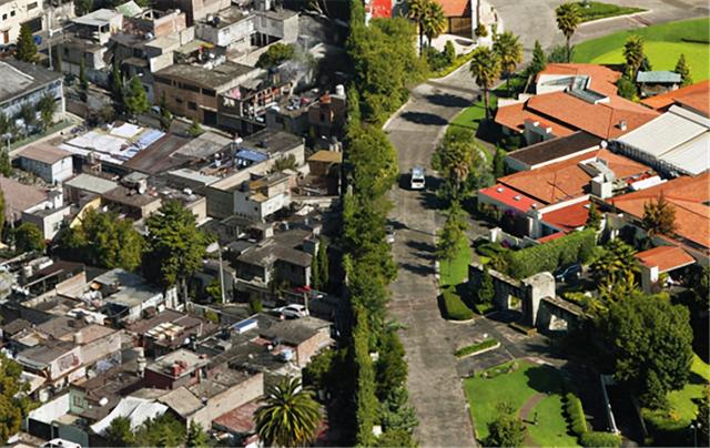 墨西哥黑帮：让美国和墨西哥头疼，靠美墨国界线养肥的组织