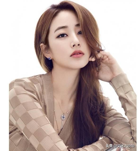 韩国演员金孝珍：携新作品《私生活》回归，老公是影帝刘智泰