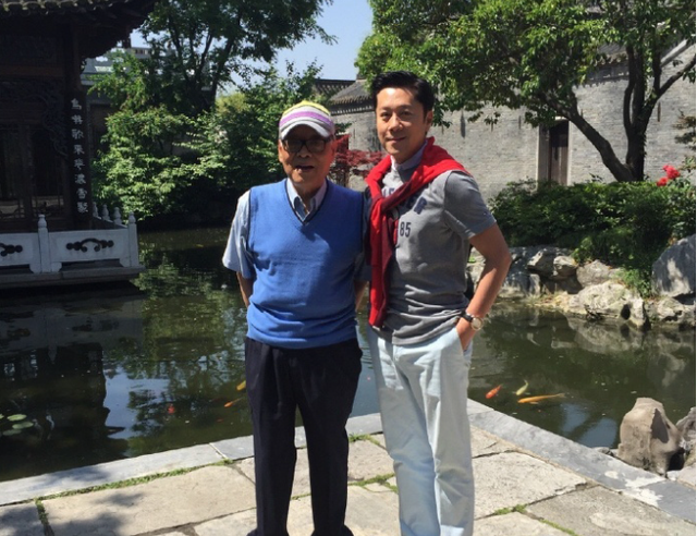 蔡国庆：弟弟娶了个俄罗斯老婆，我和妻子托起白发父母的晚年