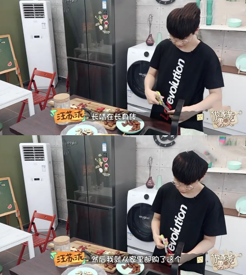 尴尬!两男星镜头前称兄道弟打得火热,私下不等节目播完就取关