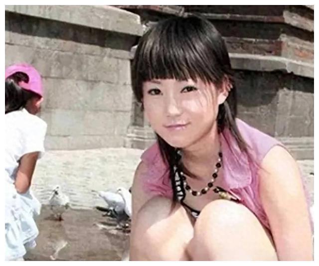 “最美裸模”张筱雨，22岁就拍了21套私密写真，40岁仍孤身