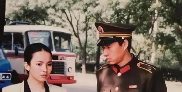 二婚嫁大12岁张丰毅，30年未生子女被张丰毅宠成宝，霍凡有何魅力