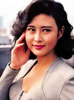 《与鸭共舞》(聪明的叶玉卿：巅峰时期嫁富商隐退，今转型当商人摆脱艳星标签)