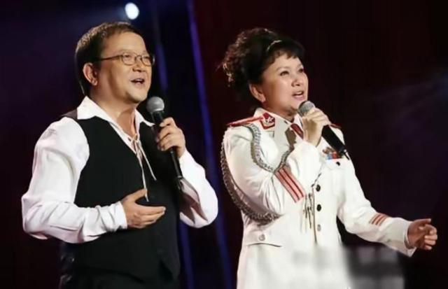 王静，抛弃一切和聂卫平结婚，离婚后独自抚养儿子，66岁孤身一人