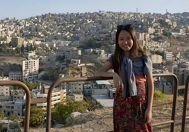 移英女“黄丝”走投无路，备受屈辱在英国自杀，为幼稚付出生命