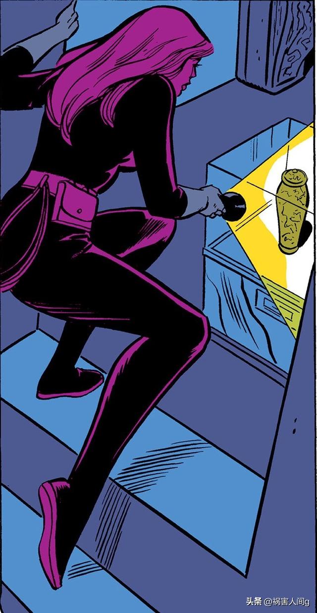 DC反派毒藤女不断变化的起源故事