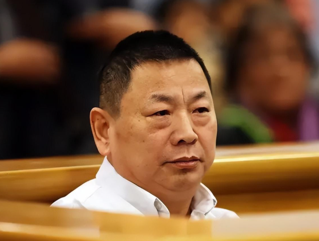 07年美女惨遭杀害，贴身衣物上发现3名男子DNA，凶手却是她的丈夫