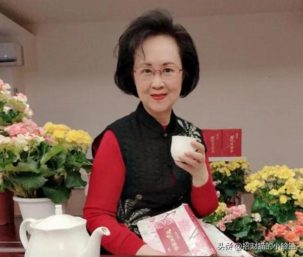 琼瑶丈夫平鑫涛前妻 ，台湾水墨画家林婉珍去世，三人曾纠葛半生