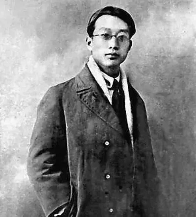 民国另类师生恋：他追到女生家里，其夫拱手让妻，还和他登报交友