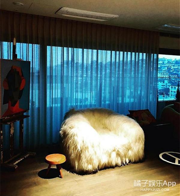 权志龙Jennie恋情曝光，别墅约会长达一年，今年真能结婚？