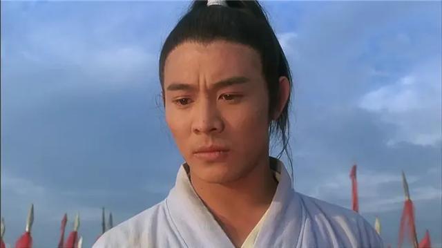 同为动作片高峰，《精武英雄》和《醉拳2》，票房为啥相差巨大？