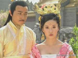 至尊红颜(《至尊红颜》又美又飒的王皇后，也是因错爱一人由爱生恨的可怜人)