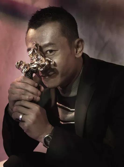 一集就爆，华语成人剧愈发刺激了