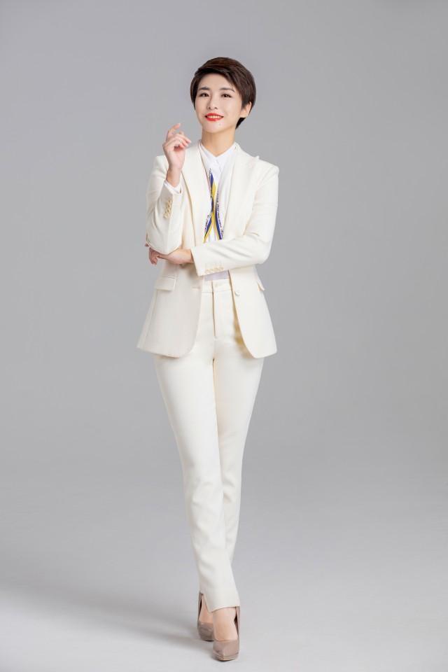 海南电视台20位知名美女主持人一览，风华正茂，巾帼不让须眉