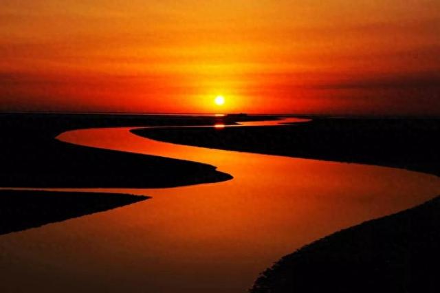 何以《满江红》——张天野