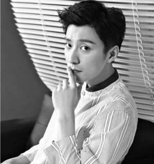 乔任梁吧(愤怒乔任梁去世5年，父母竟遭网暴：“你们把儿子克死了…”最新回应令人泪目)