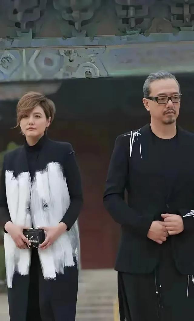 被称为“男人婆”的张延，美到恰如其分，知性且优雅，实力派演员