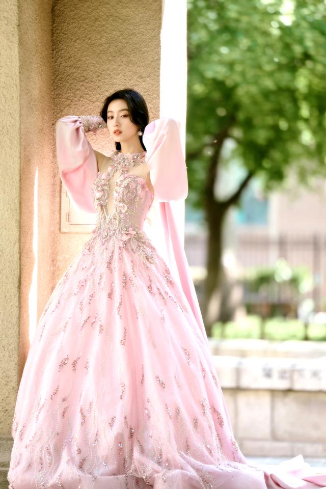 “00后四小花旦”同框，赵晴，艾米，胡连馨，王和，谁赢了？