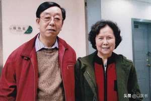 杨云菲(带三个娃嫁小14岁丈夫，她病逝7年后，丈夫王崇秋的做法令人感动)