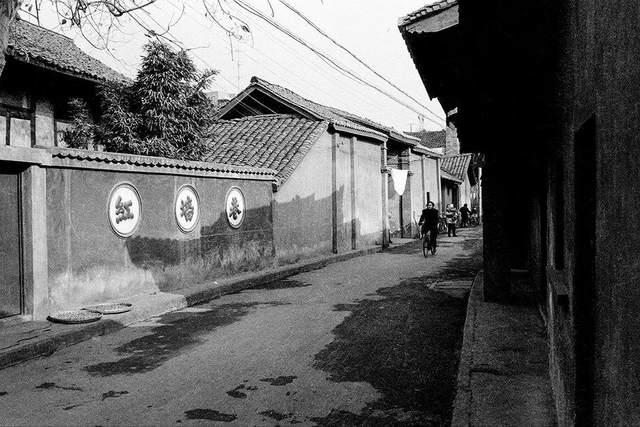 从满城到少城：街名的百年变迁