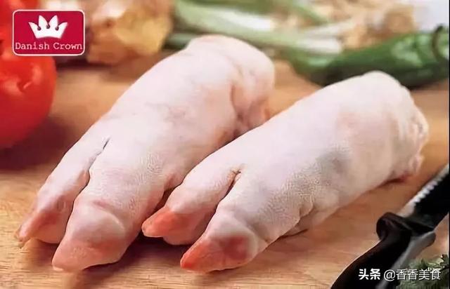 吃货们又爱又恨的大猪蹄子，有人竟把它做出了门道来