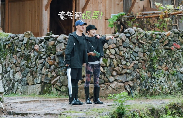 吴京妻子谢楠:原是主持人,为丈夫放弃工作,曾倾家荡产支持吴京