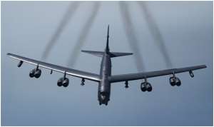 大圈(美军轰炸机被曝兜个大圈飞至南海上空 路线还相当诡异)