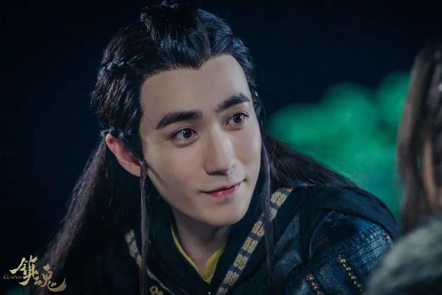 他，是演员朱一龙