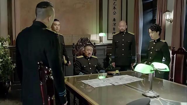 谍战剧《剃刀边缘》文章、马伊琍、丁勇岱、芦芳生、栾元晖等主演