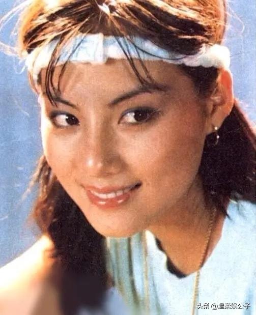 丹凤眼真的是最美眼型，这7位看一眼就再难忘，精致到骨子里