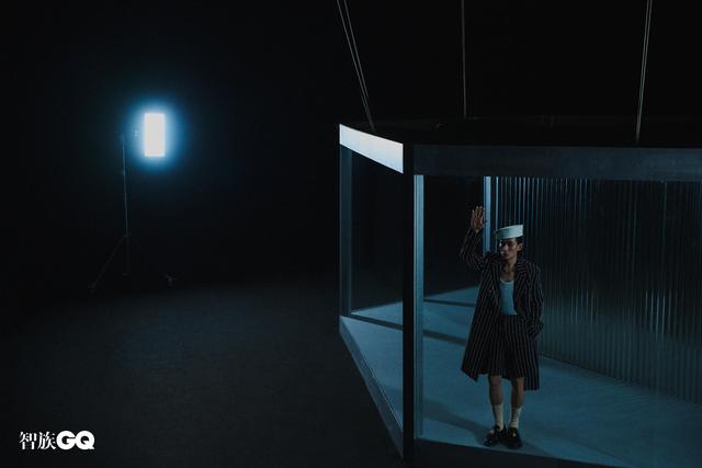 朱一龙 × 《智族GQ》封面,冷冽与狂野的完美碰撞