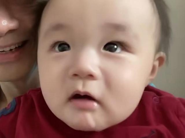 48岁古巨基发文庆生，字字不离儿子，却未提52岁高龄产子的妻子？