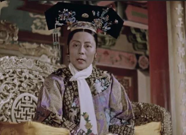 1962年的这部战争片：李默然演活邓世昌，获得百花奖却被撤销