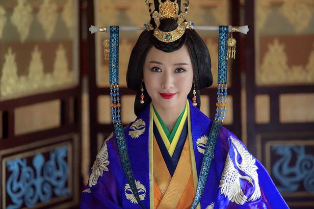 经典国产大尺度三级片《满清十大酷刑》，曾轰动一时。你是否看过