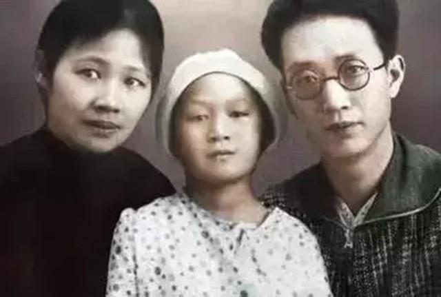 民国另类师生恋：他追到女生家里，其夫拱手让妻，还和他登报交友