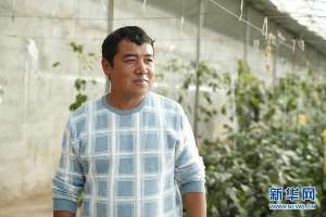 播种幸福的人(阿迪力·斯迪克播种幸福生活)