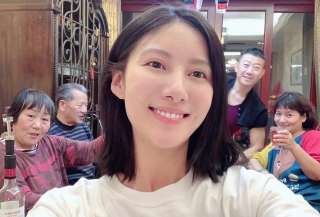 《余罪》3位女主现状：校花变“朱闪闪”，最火的竟是“沈嘉文”