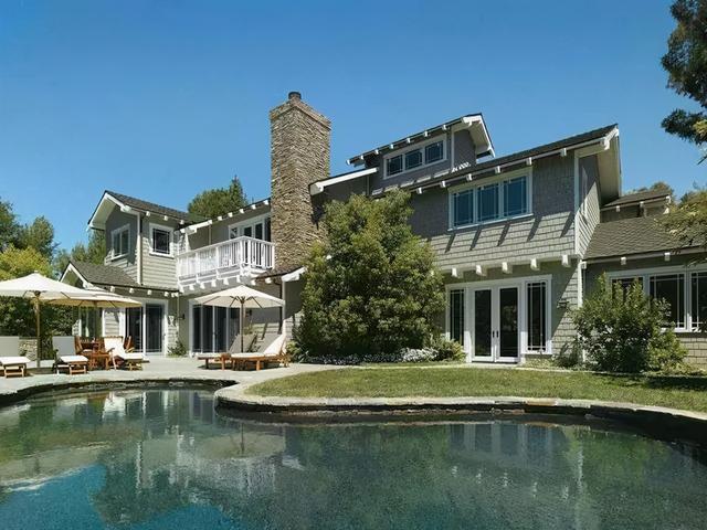 “铁三角”有多壕？王刚妻子每月花一百万，张铁林坐拥三套豪宅