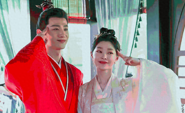 宋轶白敬亭恋情曝光,两人曾穿同款衣服,疑似已见过家长并且同居