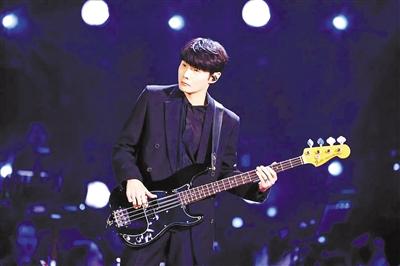 《乌梅子酱》，到底怎么“吃”？