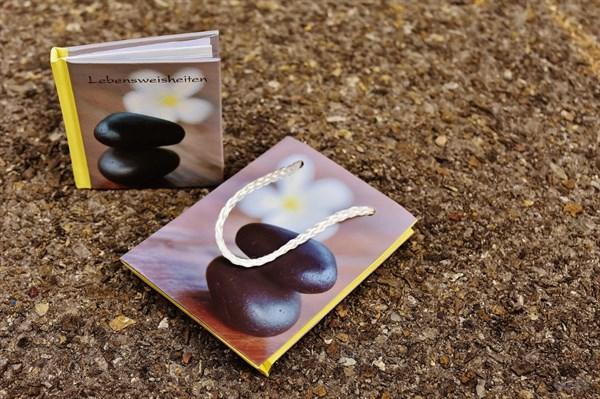 简单而走心的说说,句句成熟现实,发自内心的喜欢