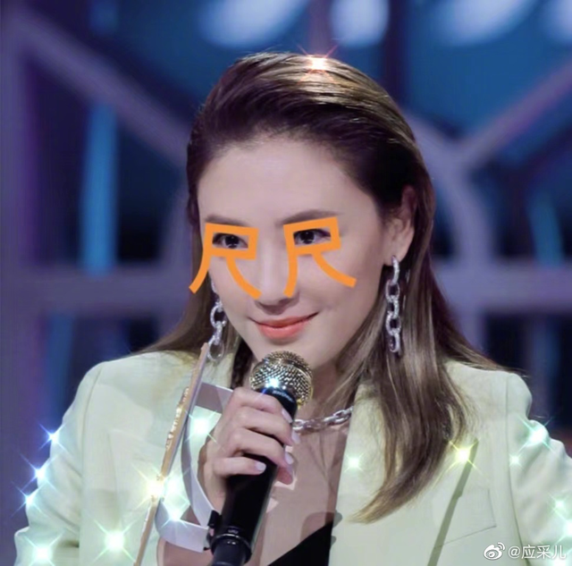 有着9段混乱情史的野男人陈小春，为何偏偏独宠应采儿14年？