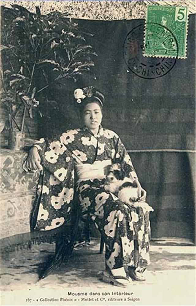 老照片,远赴南洋的日本女子,被称为黄色娘子军