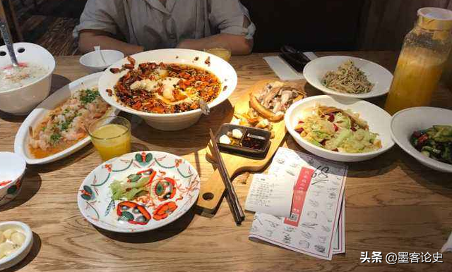 11年前,那个在汶川地震中获救,并以身相许恩人的沙鸥,如今怎么样?