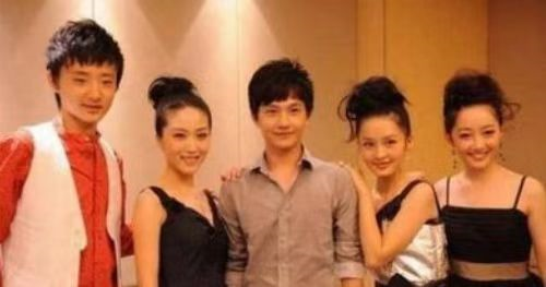 “笨蛋美人”李沁：与杨洋合影十指紧扣，被王大陆冒犯却不敢反抗