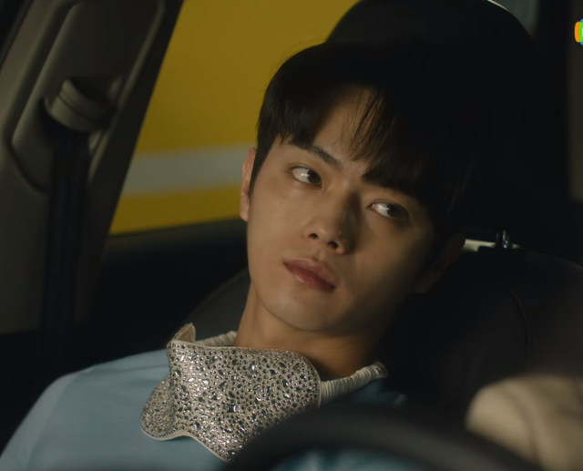 《爱的二八定律》首播！杨幂脸垮被吐槽油腻，跟许凯同框无CP感