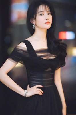 我要看照片(看美女照片，身心愉悦，延年益寿)