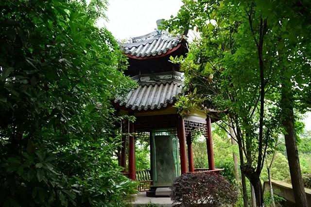 从满城到少城：街名的百年变迁