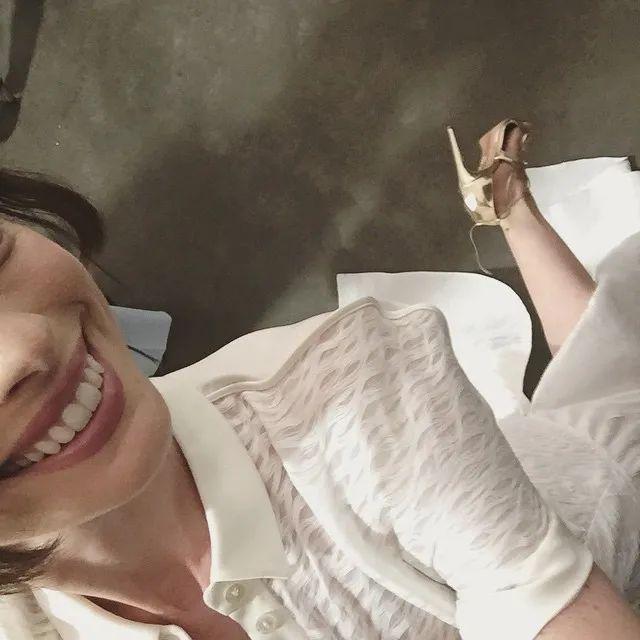 “人间尤物”安妮海瑟薇原来是个逗比？网友：哈哈哈一张嘴全破灭